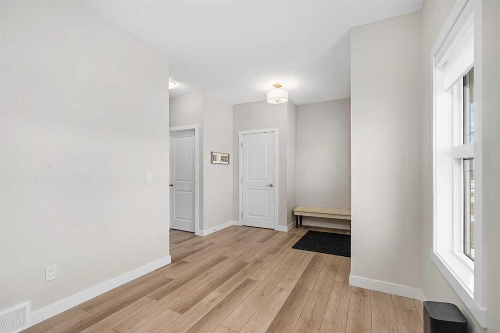 Picture for 352 Bayview Street SW