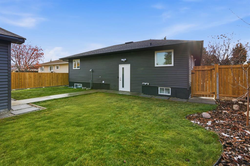 Picture for 11039 Brae Road SW