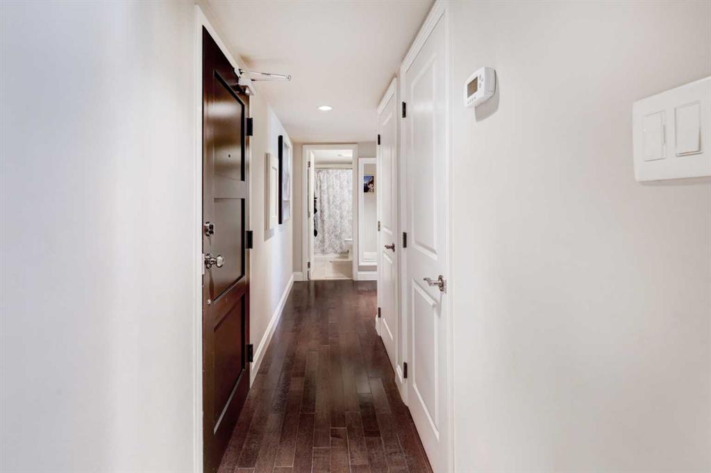 Picture for 202, 733 14 Avenue SW