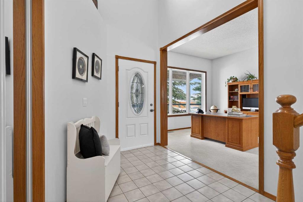 Picture for 677 Hawkwood Boulevard NW