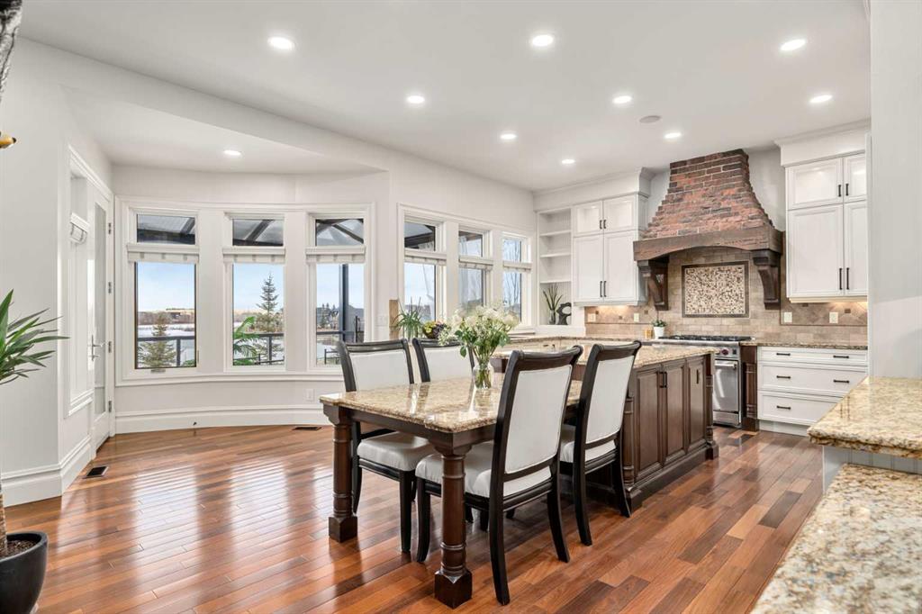 Picture for 15 Montenaro Bay 