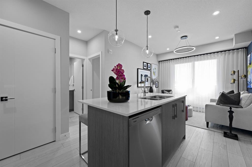 Picture for 2116, 63 Corner Glen Crescent NE