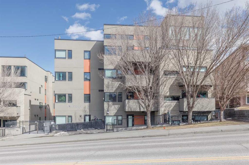 Picture for 402, 1828 14 Street SW