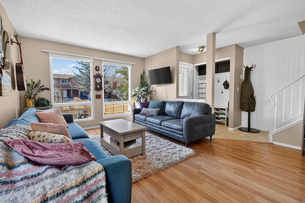 Picture for 161 Midbend Place SE