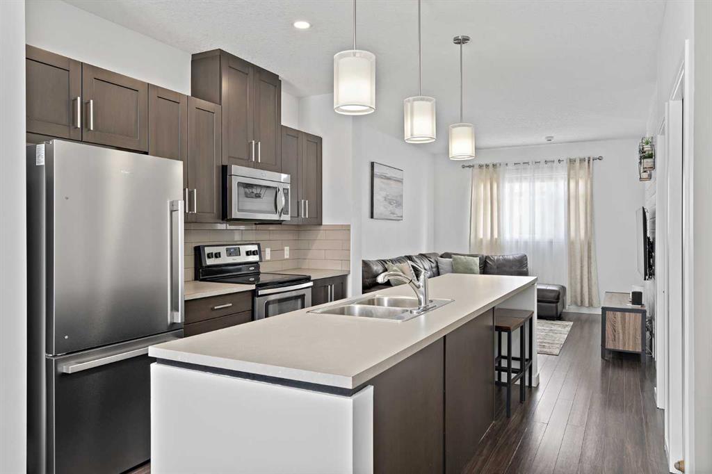 Picture for 205 Copperstone Park SE