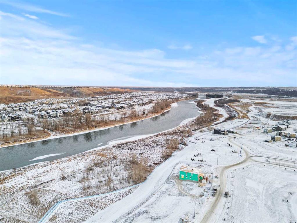 Picture for 47 Wolf Willow Boulevard SE