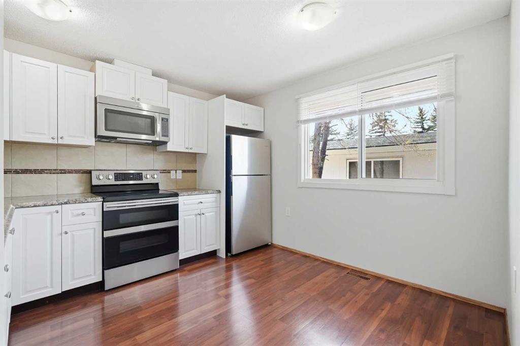 Picture for 3405 35 Avenue SE