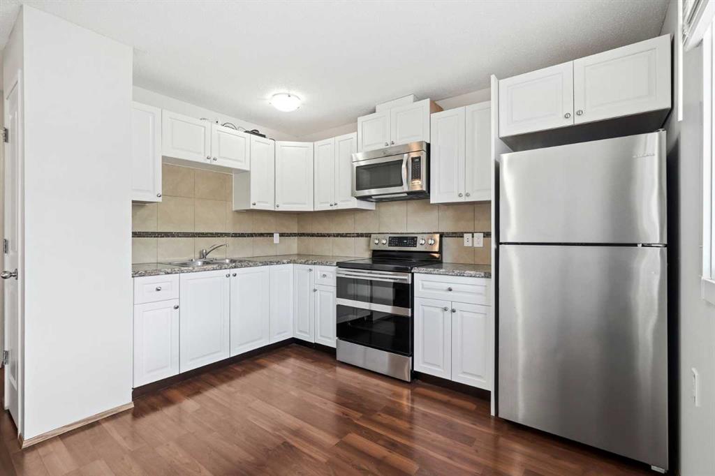 Picture for 3405 35 Avenue SE