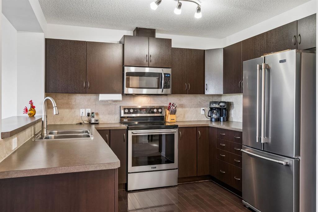 Picture for 150 River Heights Crescent 