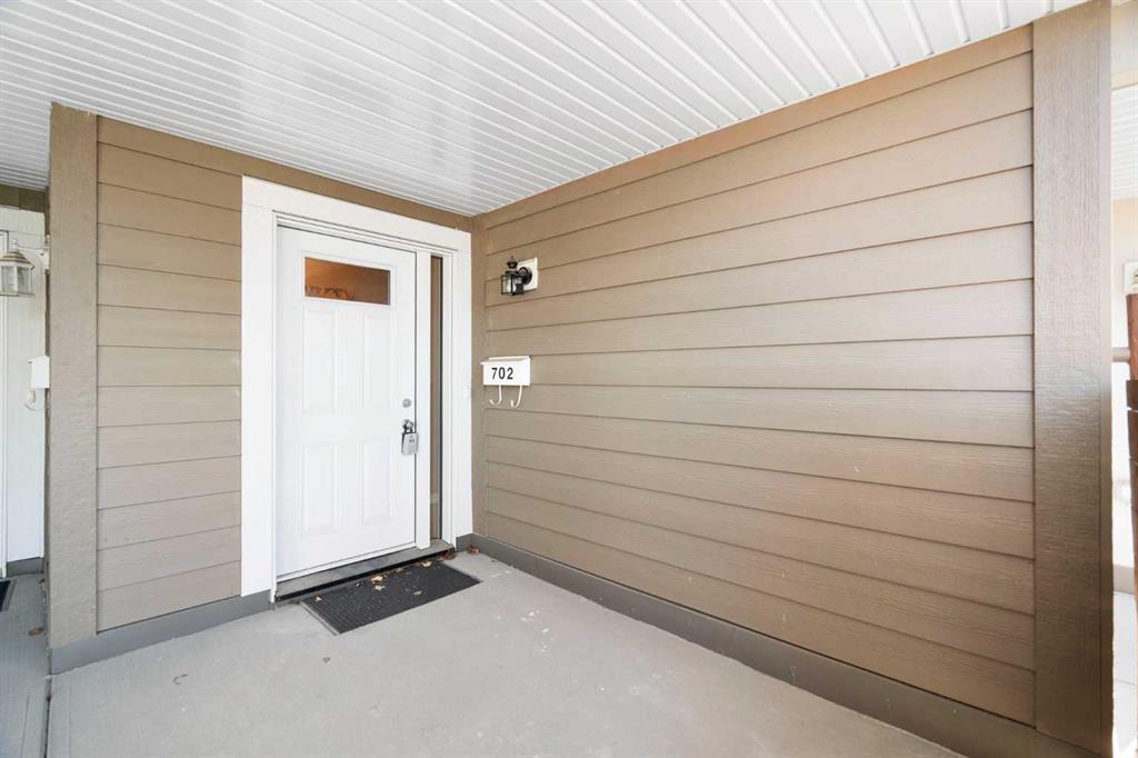 Picture for 702, 13104 Elbow Drive SW