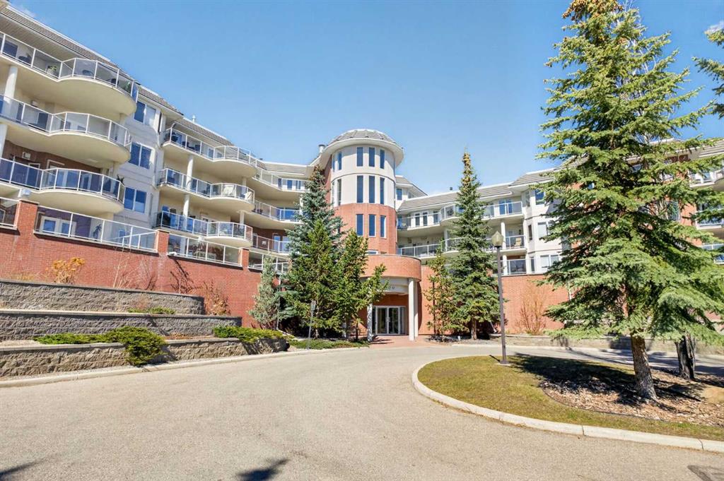 Picture for 202, 200 Patina Court SW