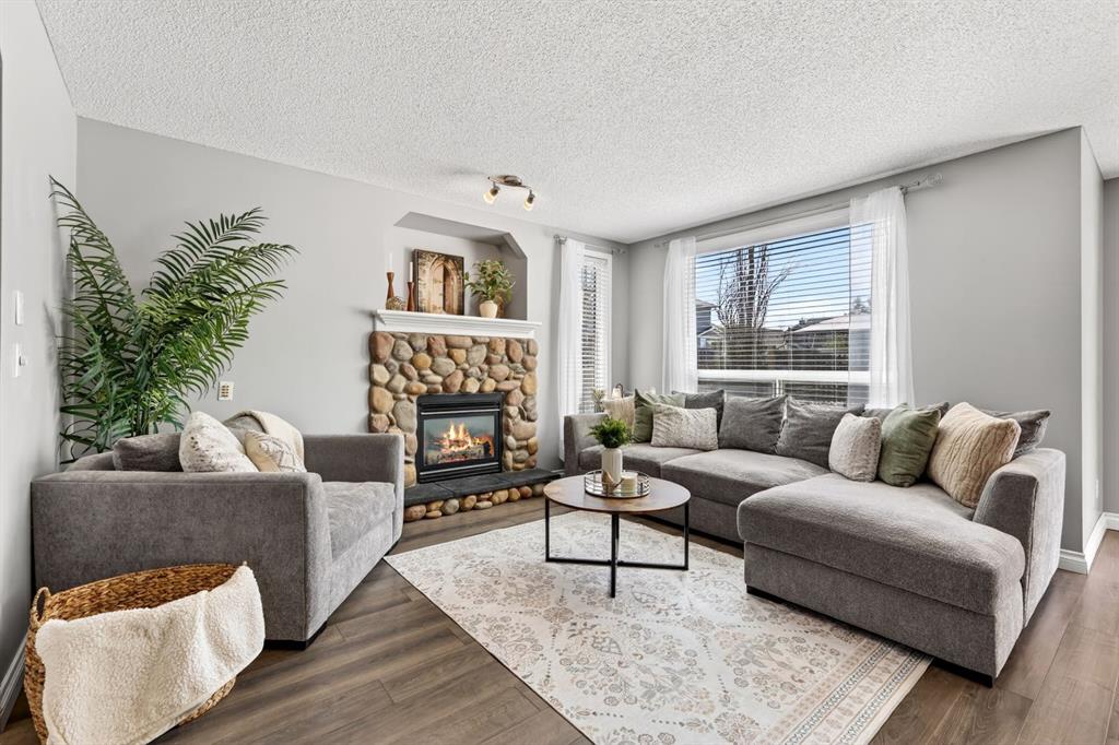 Picture for 35 Crestmont Drive SW