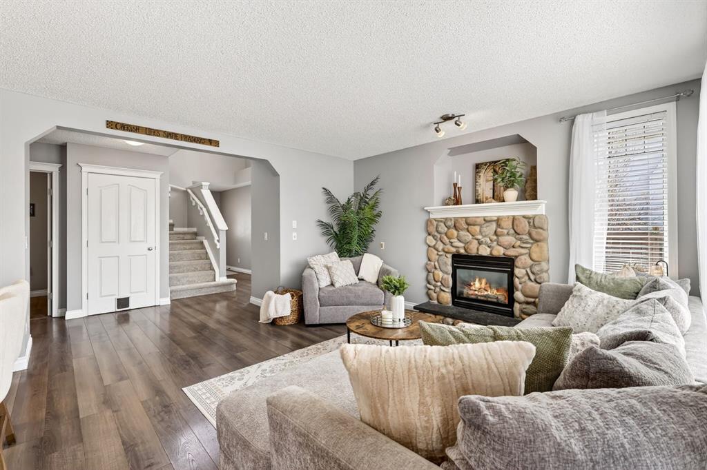 Picture for 35 Crestmont Drive SW