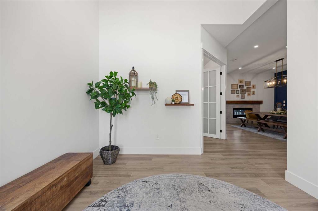 Picture for 127 Kinniburgh Crescent 