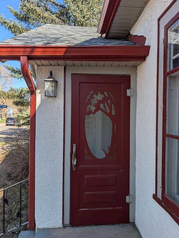 Picture for 53 Elma Street W