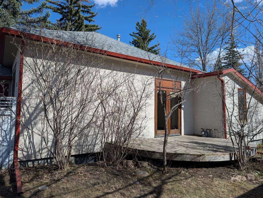 Picture for 53 Elma Street W