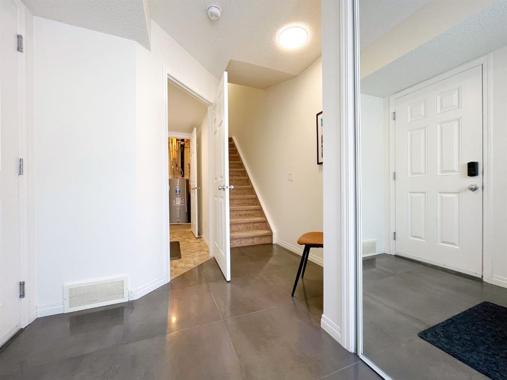 Picture for 321 Windstone Gardens SW