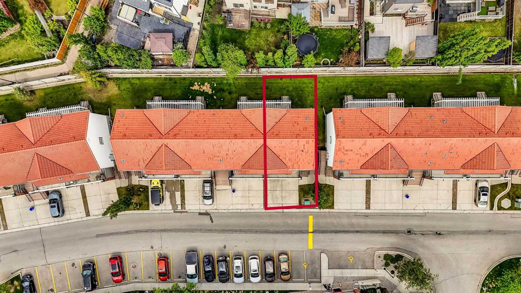 Picture for 19 Royal Oak Plaza NW