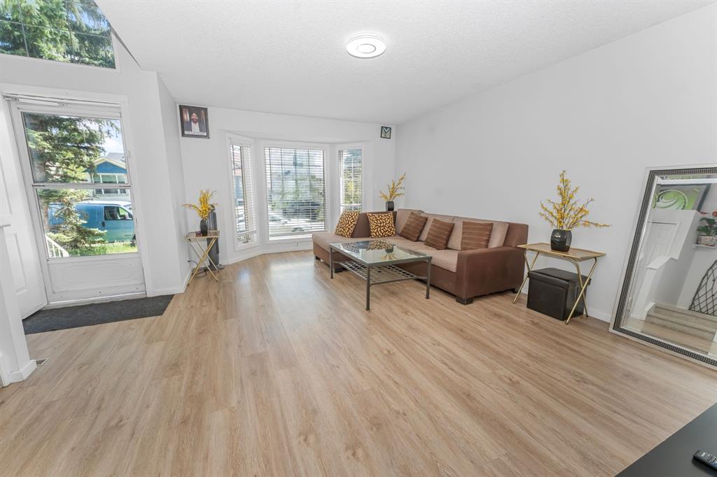 Picture for 369 Martinwood Place NE