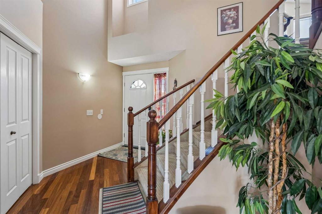 Picture for 86 Tuscany Ravine Road NW