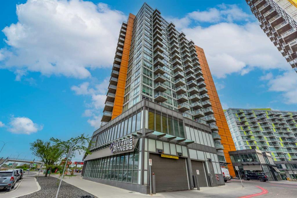 Picture for 712, 3830 Brentwood Road NW