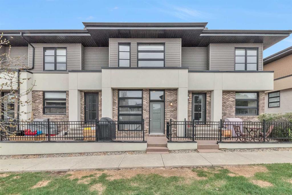 Picture for 55 Aspen Hill Green SW