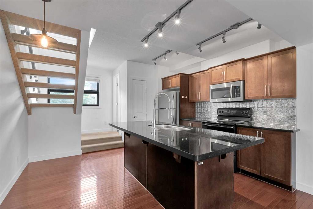 Picture for 55 Aspen Hill Green SW