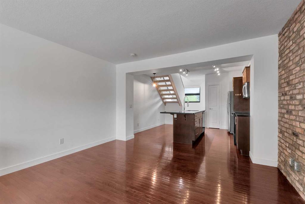 Picture for 55 Aspen Hill Green SW