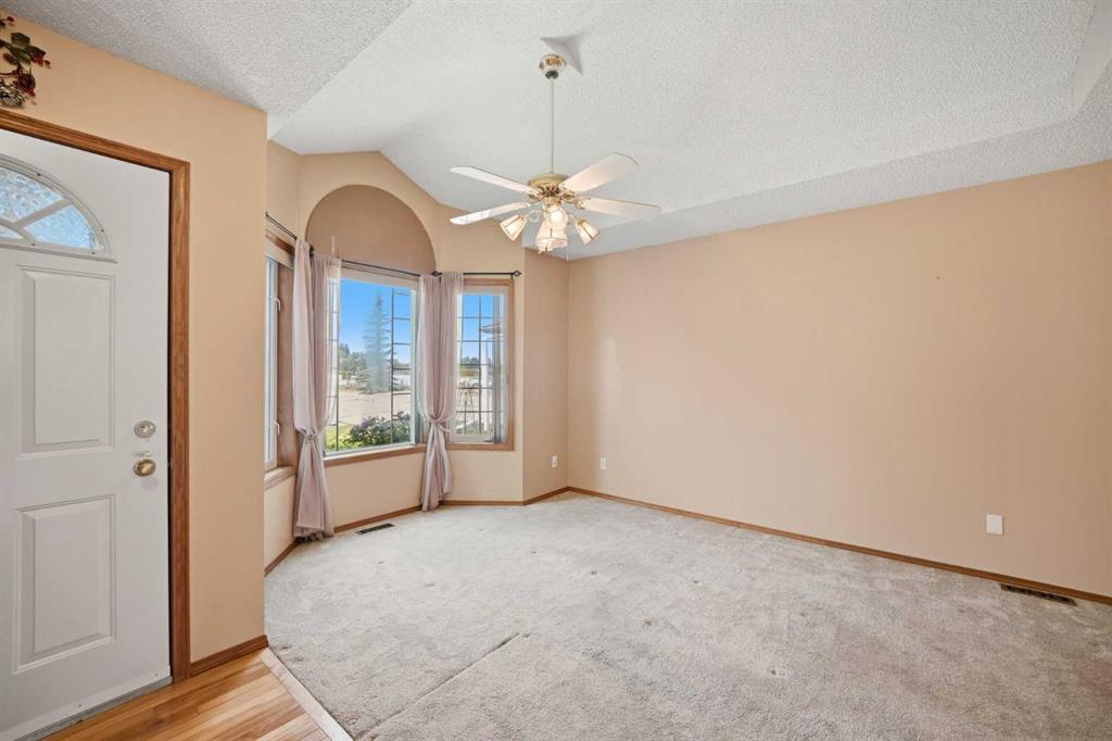 Picture for 13 Parklane Place 