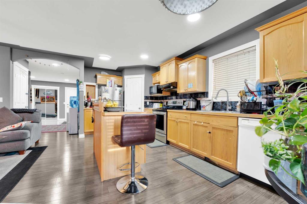 Picture for 185 Tarawood Place NE