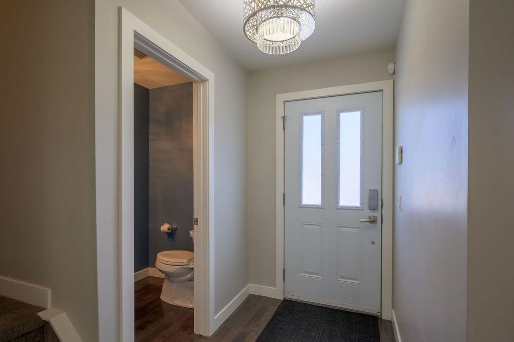 Picture for 2805 16 Street SW