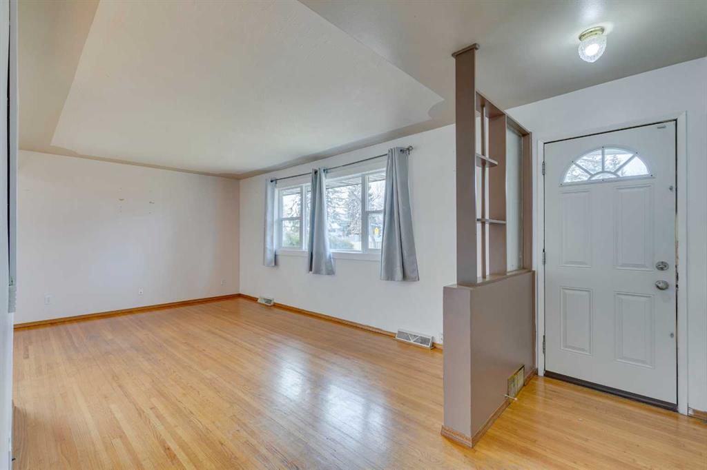 Picture for 3328 45 Street SW