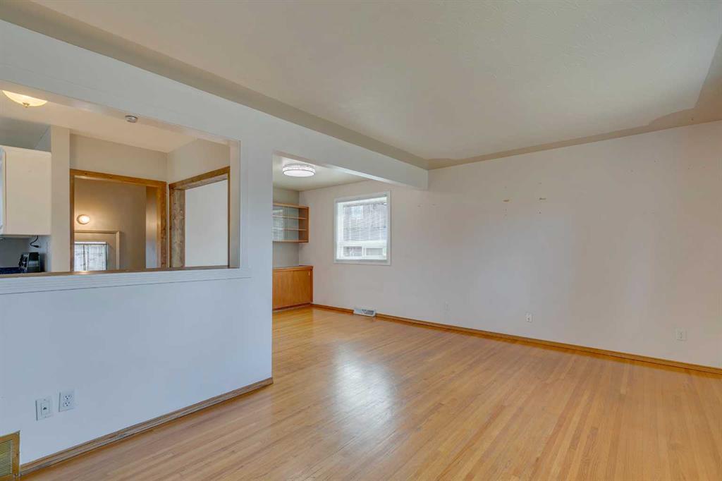 Picture for 3328 45 Street SW