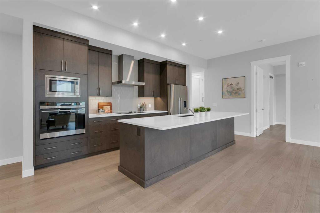 Picture for 302, 235 Lebel Crescent NW