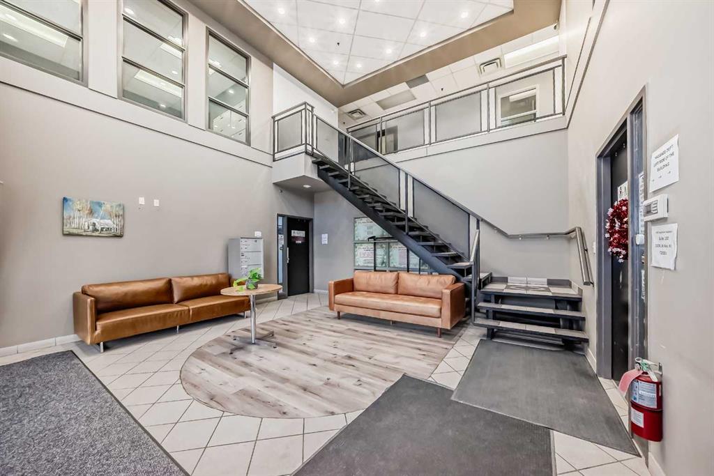 Picture for 202, 1324 36 Avenue NE