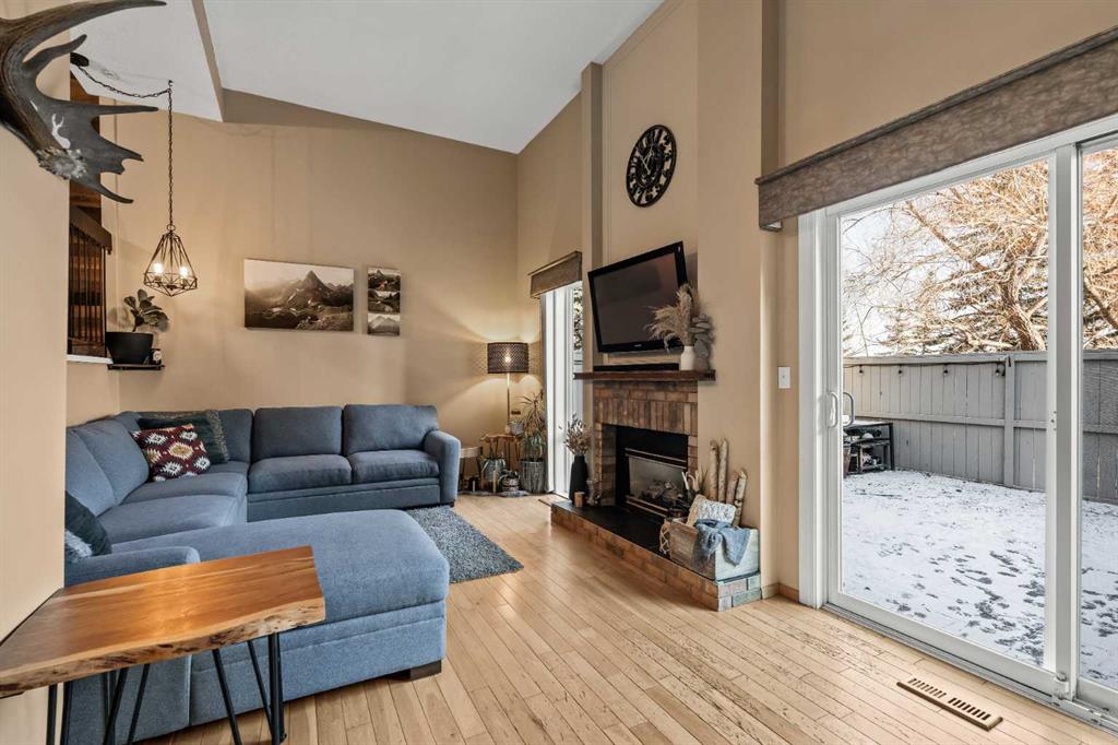 Picture for 48, 27 Silver Springs Drive NW