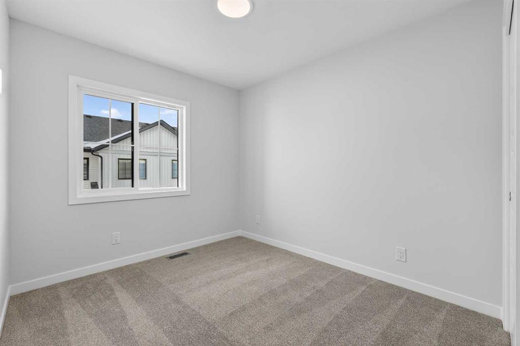 Picture for 404, 1750 Rangeview Drive SE