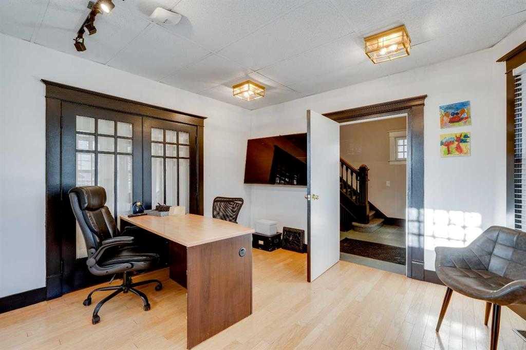 Picture for 1801 8 Street SW