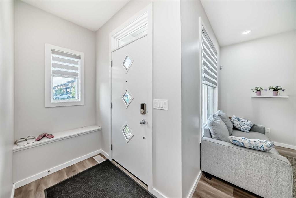 Picture for 630 148 Avenue NW