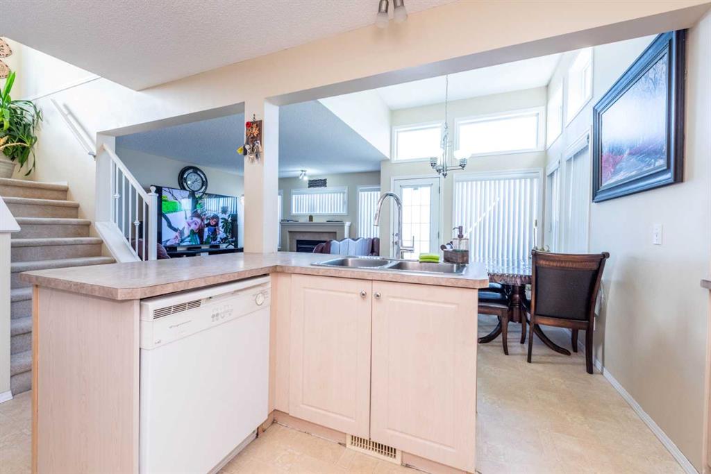 Picture for 84 Tarington Way NE