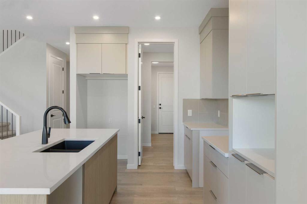 Picture for 112 Belmont Place SW