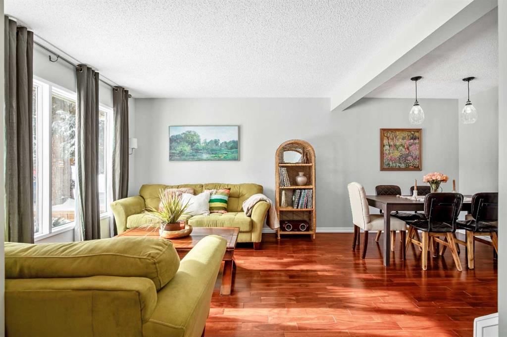 Picture for 71 Strathcona Crescent SW