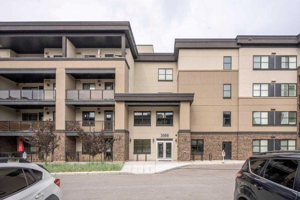 Picture for 3103, 80 Greenbriar Place NW