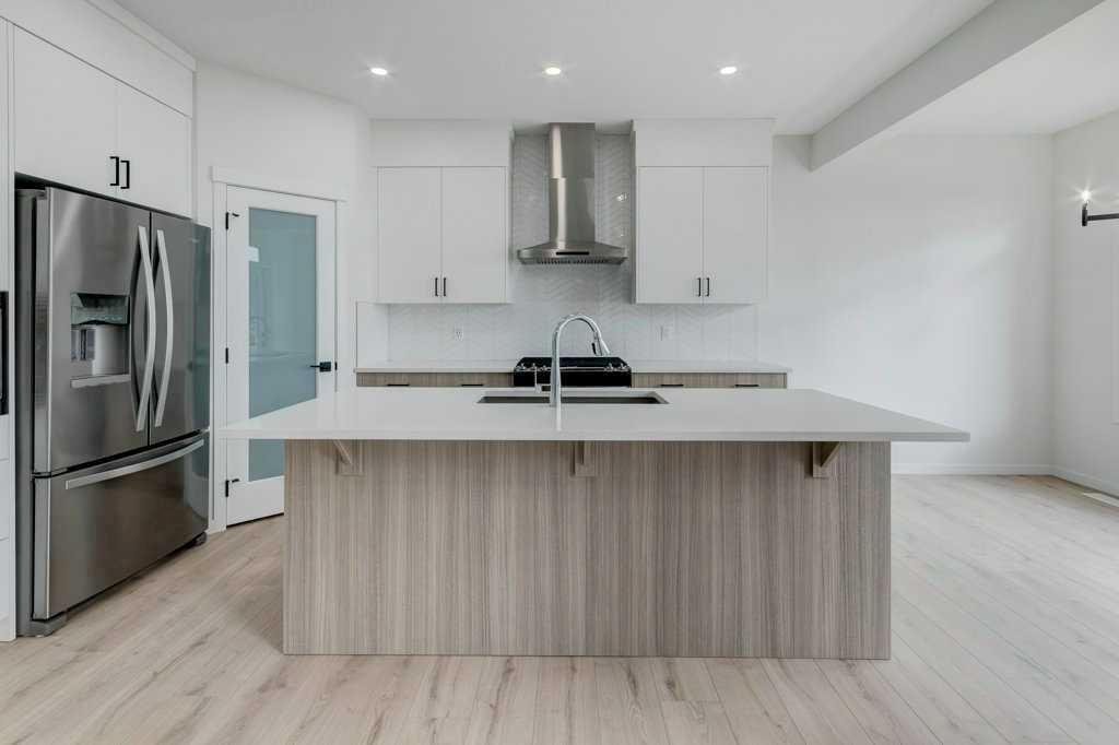 Picture for 370 Corner Glen Way NE