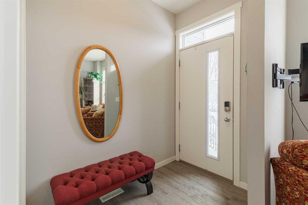 Picture for 66 Wolf Hollow Park SE