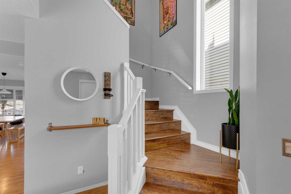 Picture for 37 Prestwick Rise SE