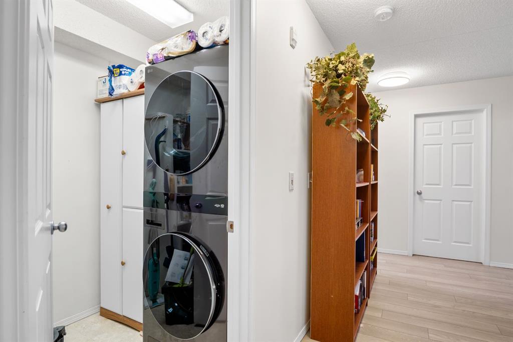 Picture for 307, 5100 52 Street 