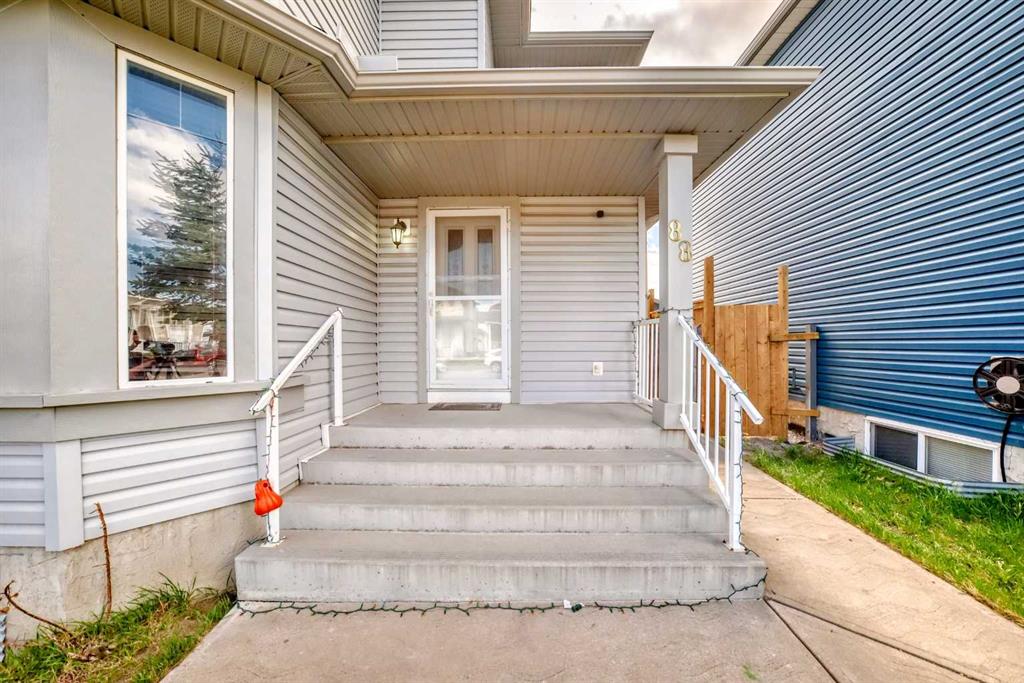 Picture for 88 Taralea Gardens NE