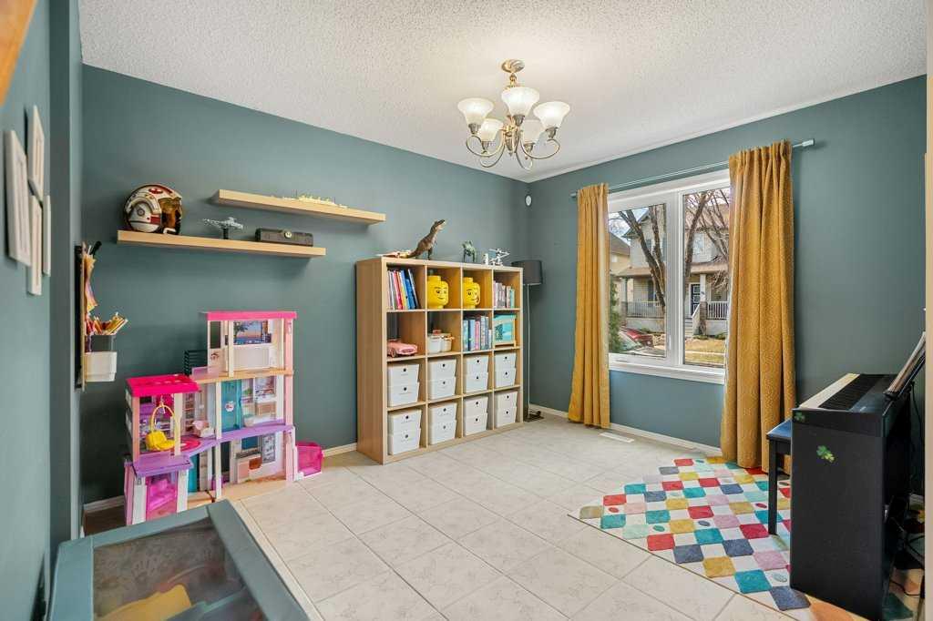 Picture for 90 Elgin Drive SE