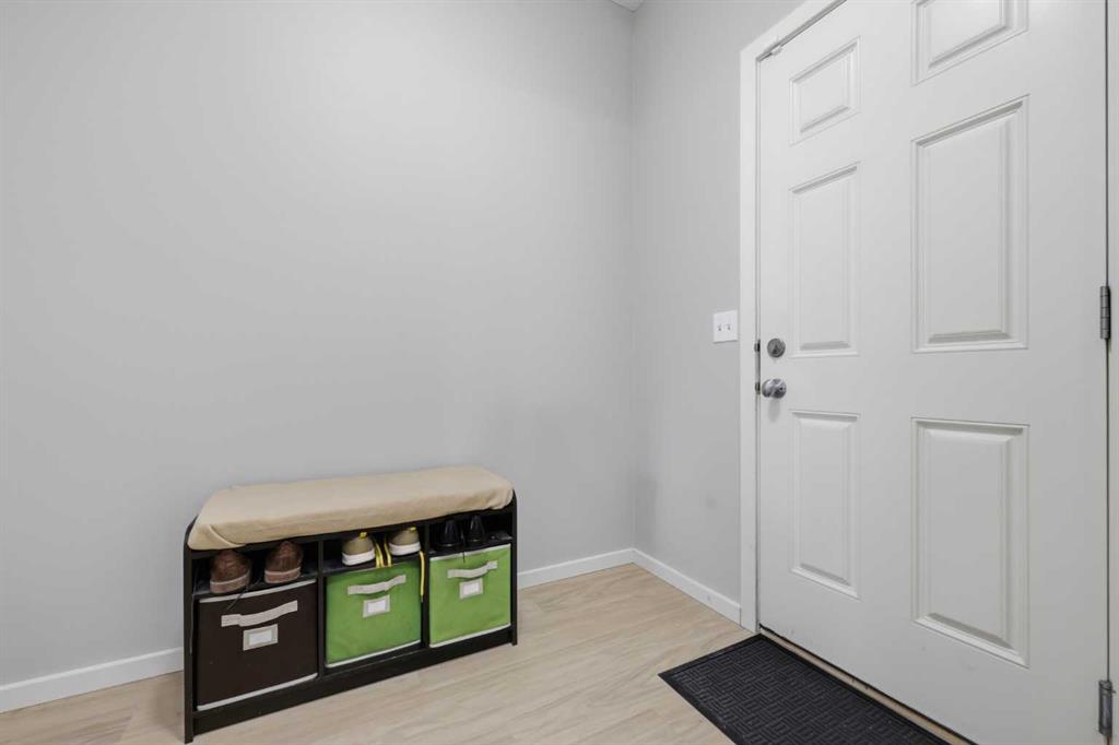 Picture for 1198 Kingston Crescent SE